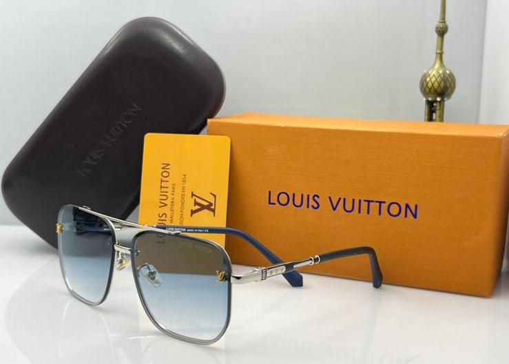 Louis Vuitton Square Gradient Sunglasses - EyefinityZone