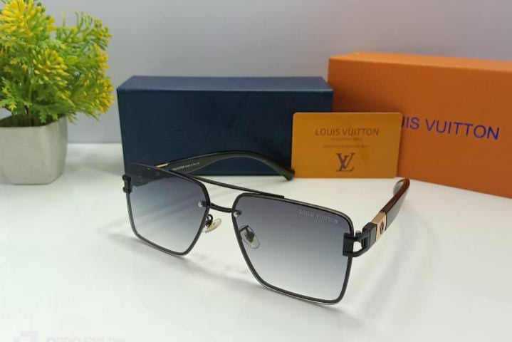 Louis Vuitton Signature Gradient Square Sunglasses – Premium Edition